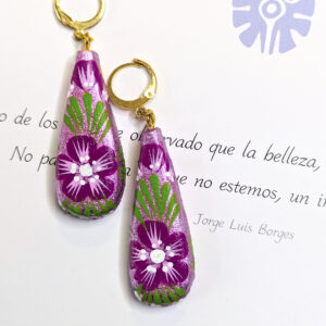 Boucle d’oreille copal rose