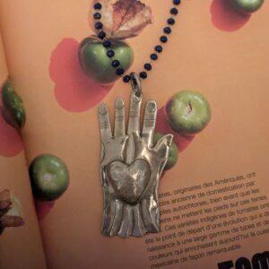 Collier Mano de Frida
