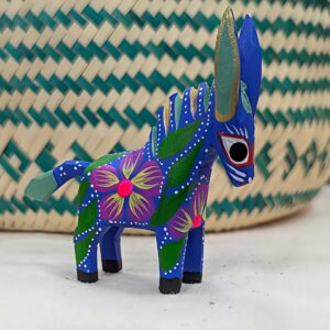 Mini alebrije burrito bleu